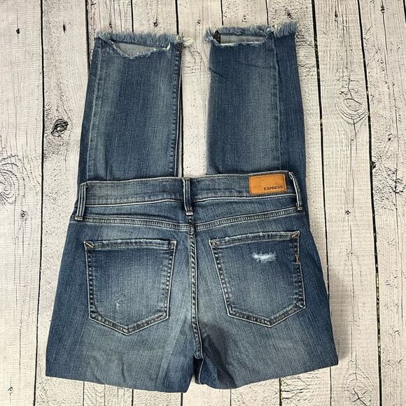 EXPRESS Mid Rise Skinny Ankle Distressed Jeans - Picture 2 of 8